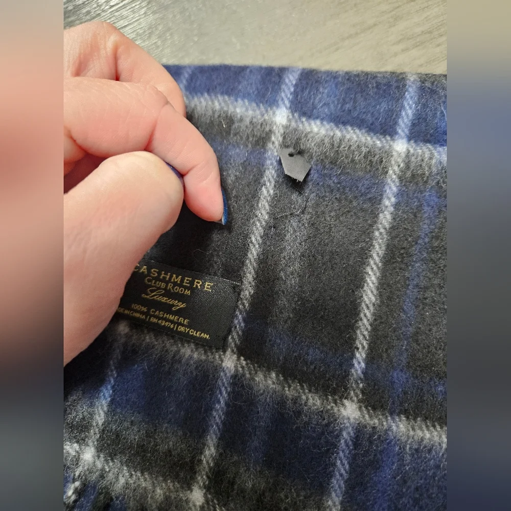 Cashmere club room luxury 100% cashmere mens blue black plaid winter scarf